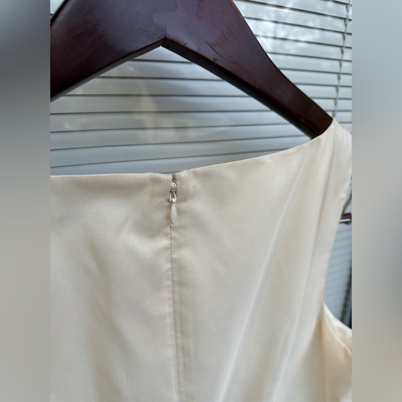 J. Crew 100% silk size 14 cream with yellow tones bridal sleeveless dress - Picture 6 of 8